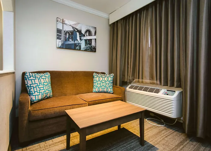 Best Western Pearland Inn