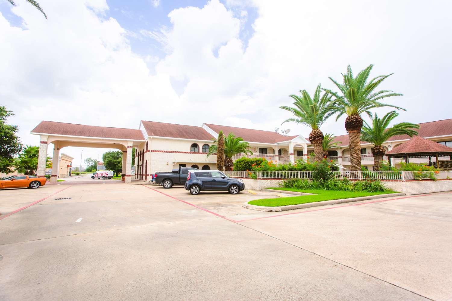 Motel Western Pearland