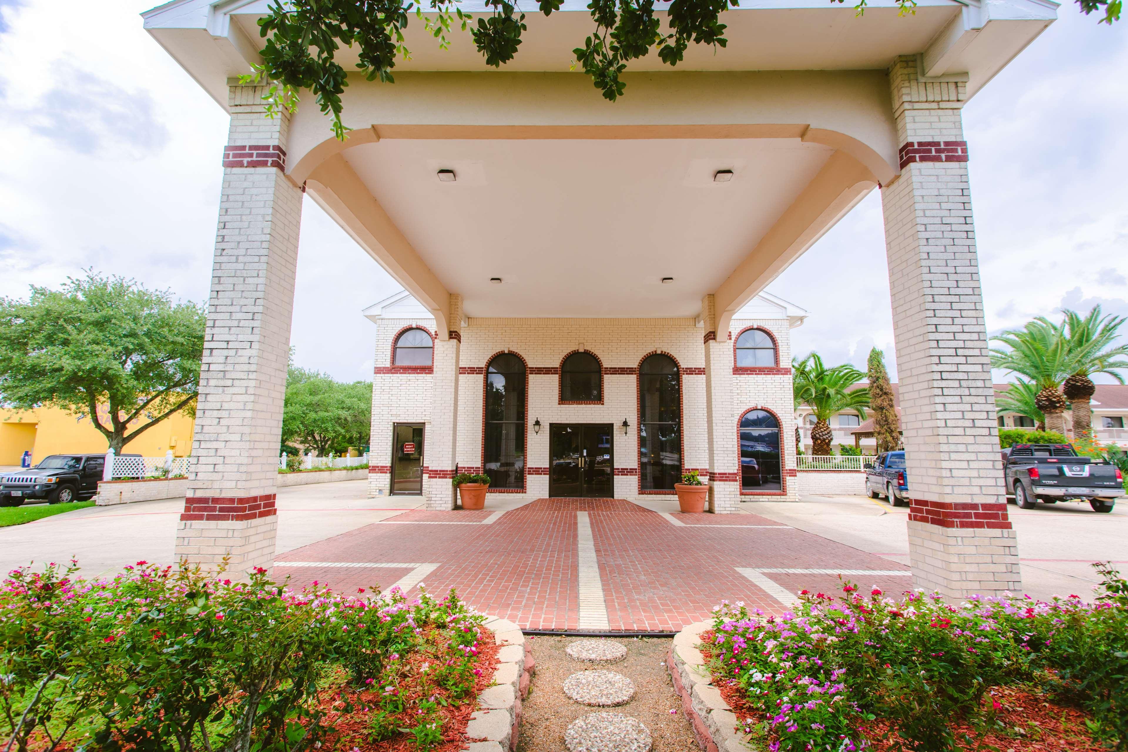 Motel Western Pearland